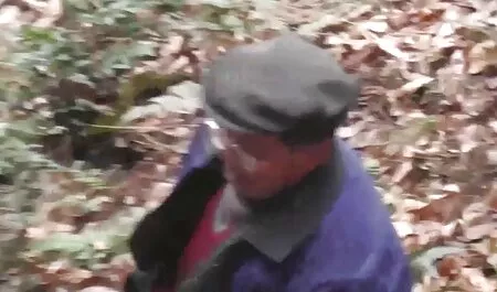 呪いの後、細い茶色の髪の女性は美味しい種を飲み込む 女の子 むけ エロ 動画