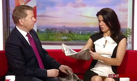 フランス人は、新しいトラッカーの前に彼の足を置きました 無料 エロ 動画 女の子 用