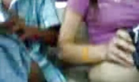 精子は満足のいく友人に直接分かれています 女の子 の ため エロ 動画