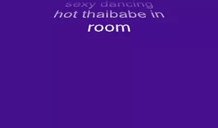 このブロンドは、スケベな写真家の手に落ちた 無料 エロ 動画 女の子 向け