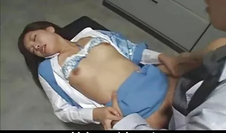 大きなおっぱい巨乳は偉大に見えるに値する アダルト 動画 女の子 向け