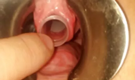 巨乳の髪はバイブで満足しています 女の子 向け アダルト 動画