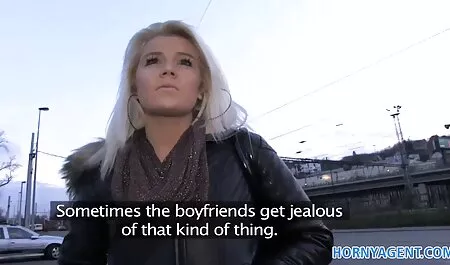 自家製のカップルは、台所で見ています 無料 エロ 動画 女の子 用