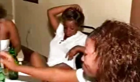 若い乳首遊びとともに彼女の滑りとお尻 無料 エロ 動画 女の子 用