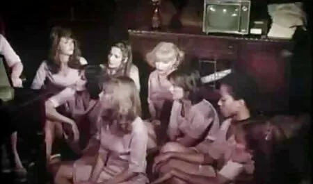 アバッハと隣人 アダルト 動画 女の子 向け