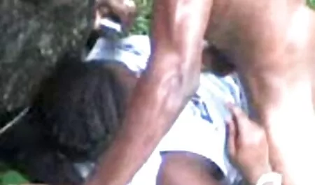 Clitピアスは、自然の中で女の子を自慰行為に役立ちます 女の子 の ため の アダルト ビデオ