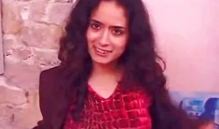 カチューシャ、18歳、電話で撮影しながらオナニーしようとする 女の子 の ため の 無料 アダルト