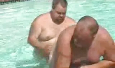 男fucks男口と女の子 女の子 の 為 の エロ 動画