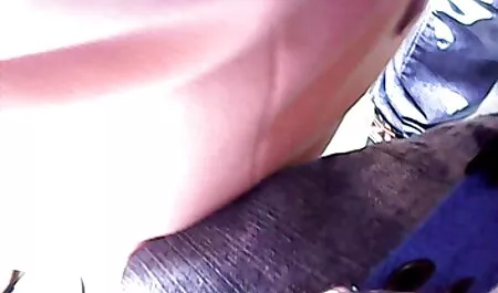 赤い女性は親密な場所に高品質の穴を示しました 女の子 の ため の アダルト 無料 動画