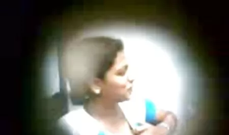 ファルスの仕事の間に植えられた 女の子 の ため の エロ 動画