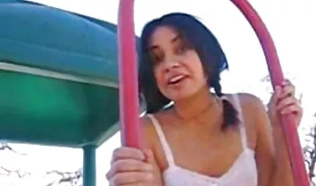 ビールは猫の中で眠っていた 女の子 の ため の アダルト ビデオ