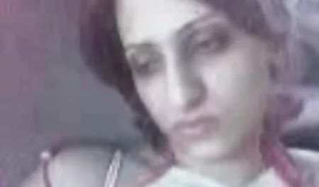 奇妙なラティーナ 女の子 の ため の アダルト ビデオ